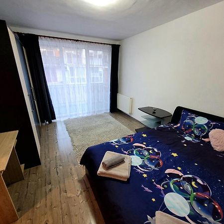Apartament 2 Camere Floresti  Exterior photo